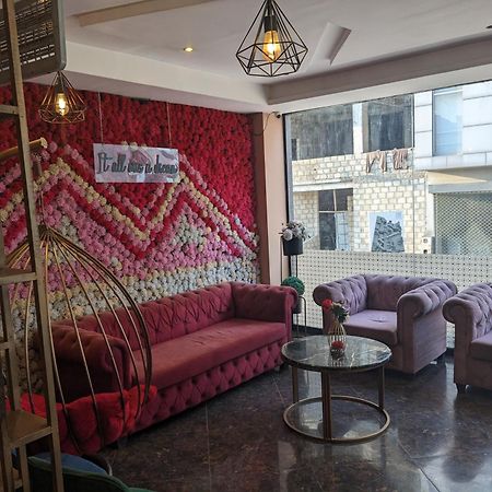 Nueva Hotel 이슬라마바드 외부 사진
