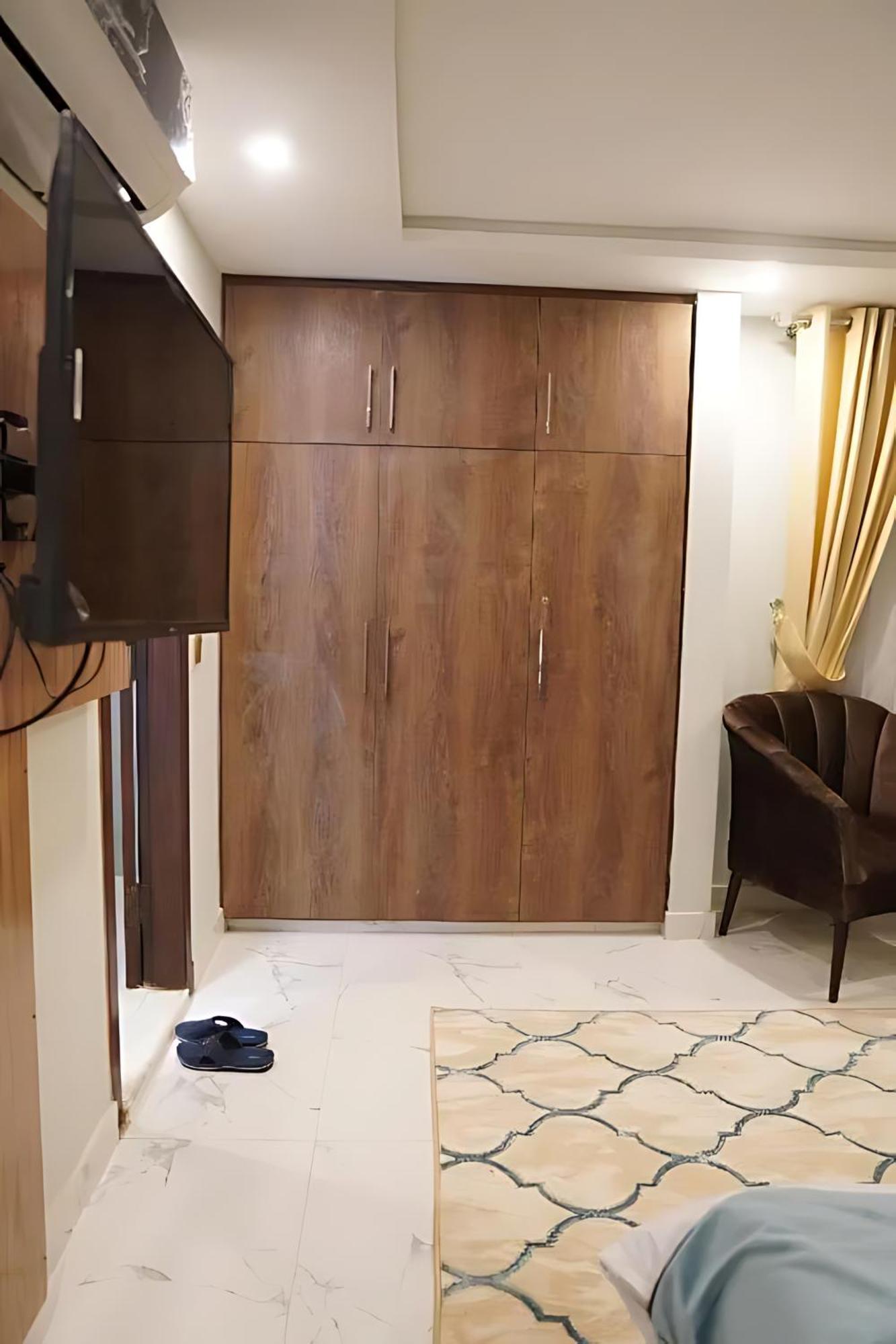Nueva Hotel 이슬라마바드 외부 사진